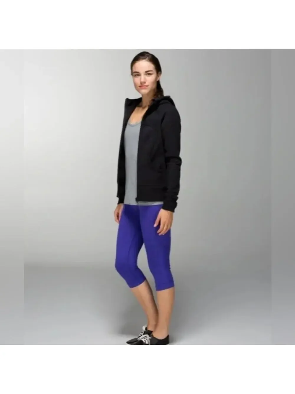 Lululemon In The Flow Crop II‎ Heathered Bruised Berry Purple Size 6 Yoga